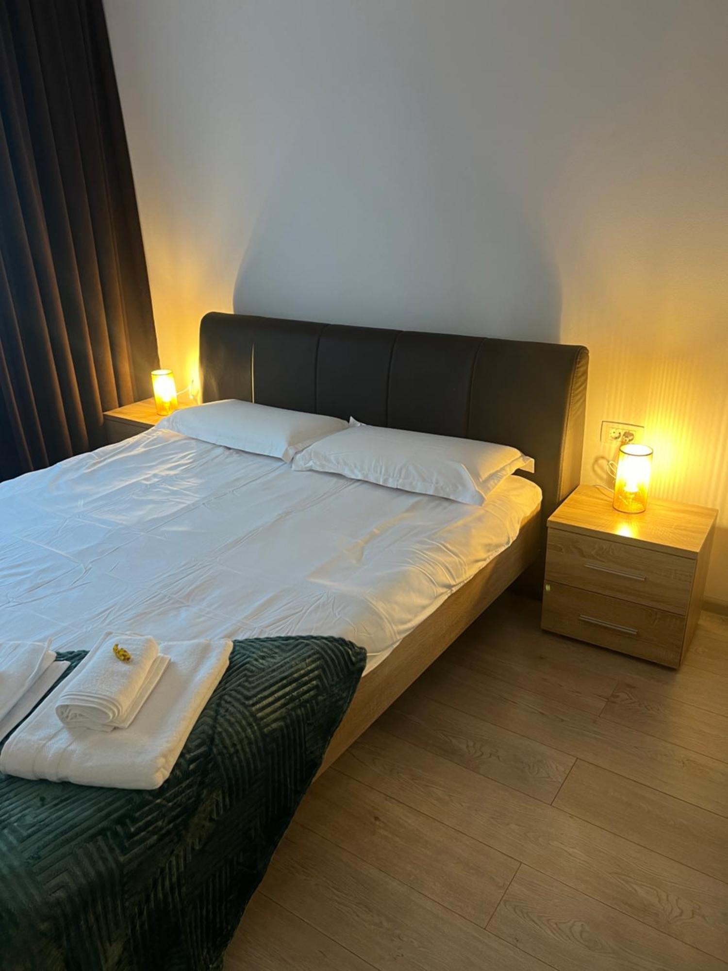 Apartment Coresi Business *